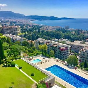 Appartement 2 Pièces Vue à Fabron Les Constellations Piscine 10mn Promenade Des, Nice