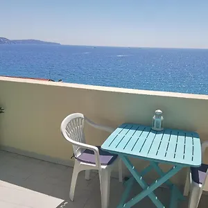 Appartement Le Grand Bleu Fshh, Nice
